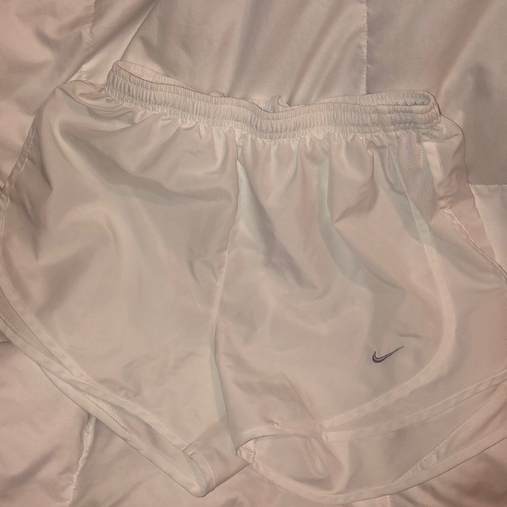 White nike running shorts